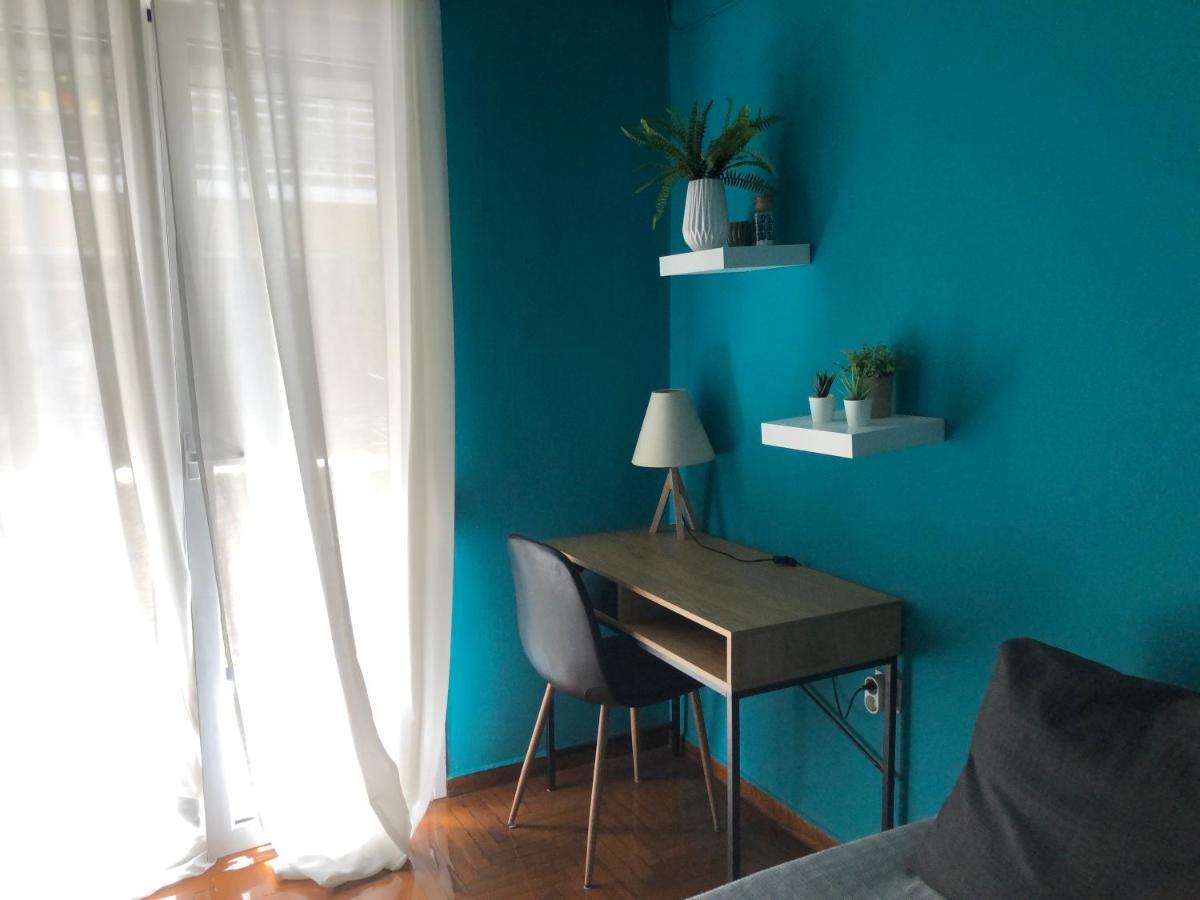Colourful Apt,Airport Line,6 Min Metro,300 Mbps! Apartment Athens Exterior photo